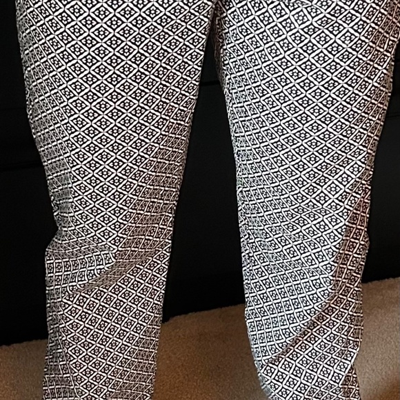 Dana Buchman professional but fun pants size 6 - Picture 3 of 3